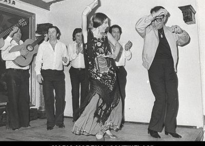 Cantinflas bailando en Corral de la Morería