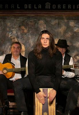 Historia del cajón flamenco y su evolución