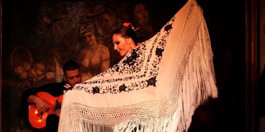 Origen de las alegrías y curiosidades