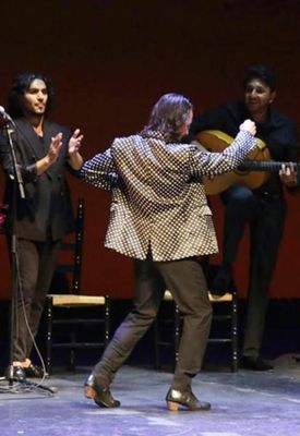 Flamenco tradicional vs flamenco moderno – Corral de la Morería